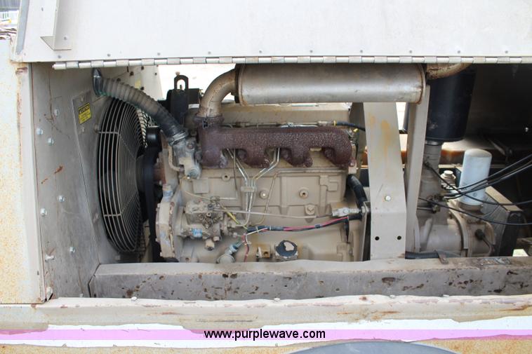 image for item J5852 1998 Leroi 185 air compressor