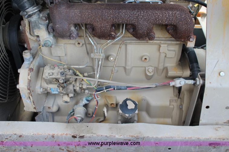 image for item J5852 1998 Leroi 185 air compressor