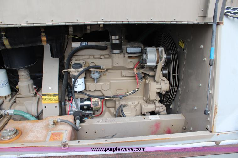 image for item J5853 1998 Leroi H185 air compressor