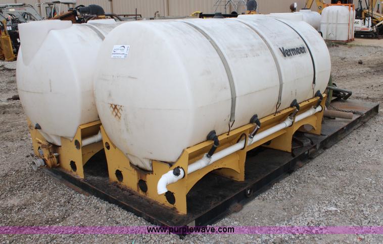 image for item J5856 Vermeer mud mixing system