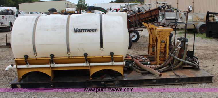 image for item J5856 Vermeer mud mixing system