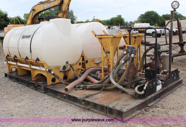 image for item J5856 Vermeer mud mixing system