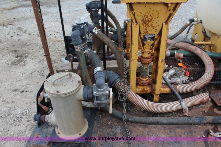 image for item J5856 Vermeer mud mixing system