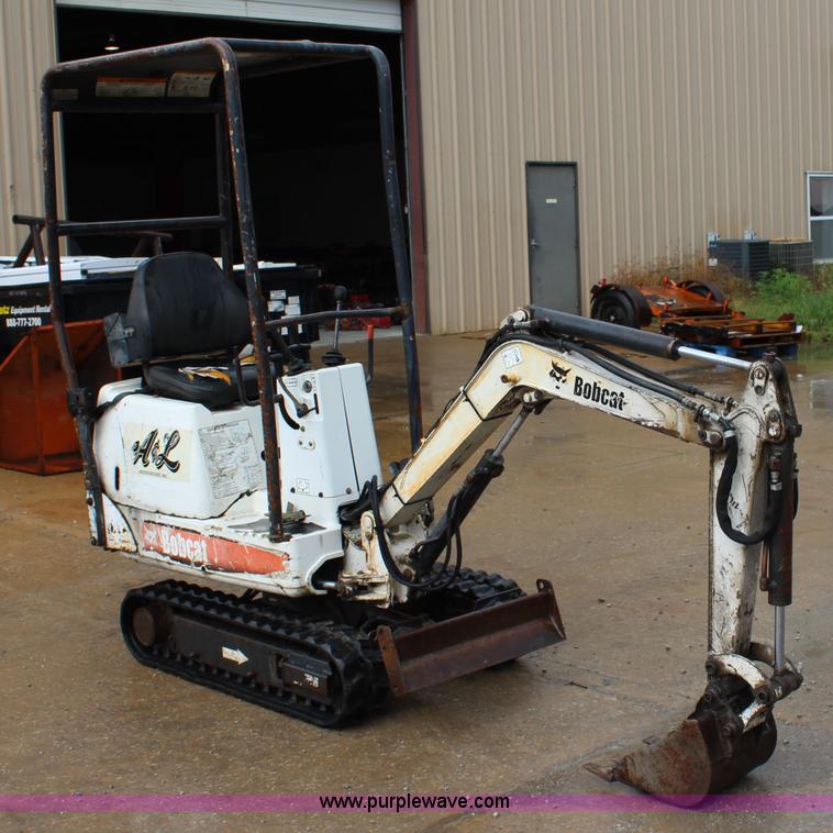 image for item J5915 2003 Bobcat 316 compact excavator