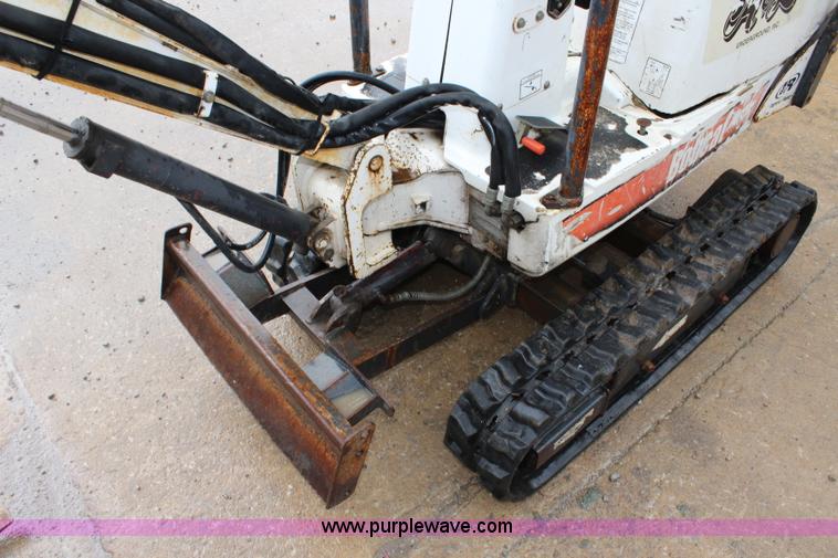 image for item J5915 2003 Bobcat 316 compact excavator