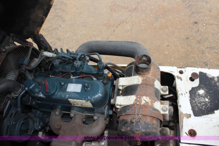 image for item J5915 2003 Bobcat 316 compact excavator