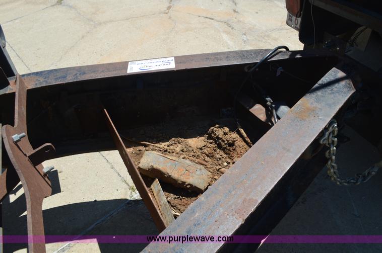 image for item J5920 1997 Holden TD020 equipment trailer