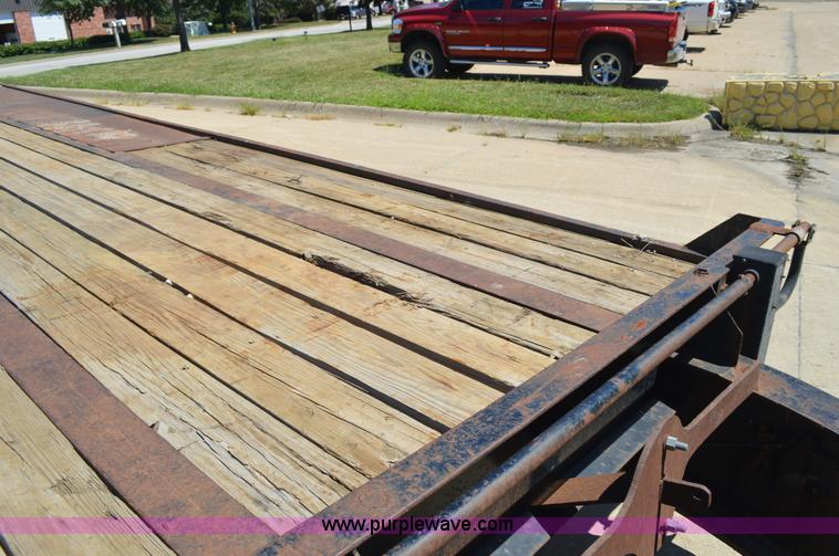 image for item J5920 1997 Holden TD020 equipment trailer