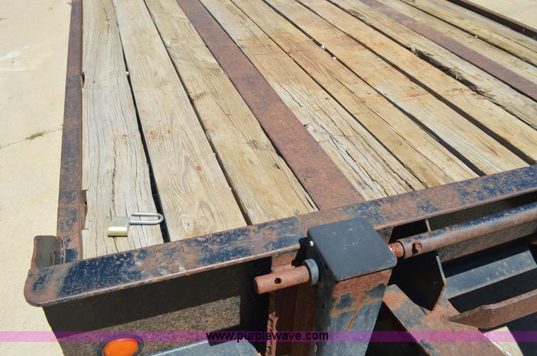 image for item J5920 1997 Holden TD020 equipment trailer