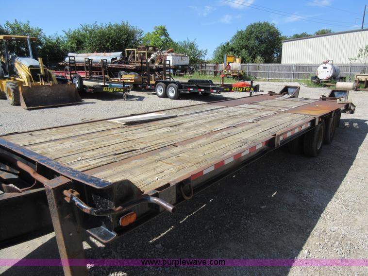 image for item J5929 1989 Holden equipment trailer