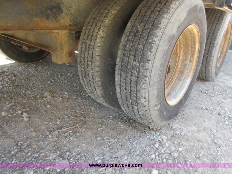 image for item J5929 1989 Holden equipment trailer