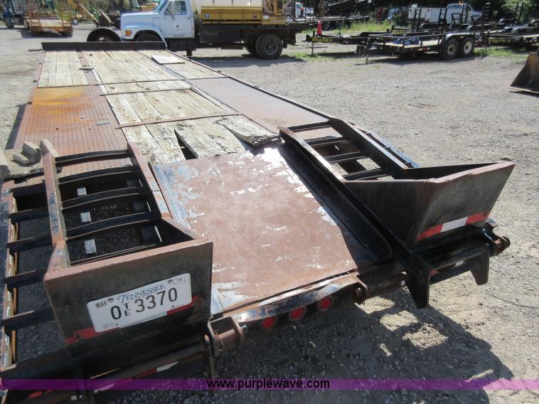 image for item J5929 1989 Holden equipment trailer