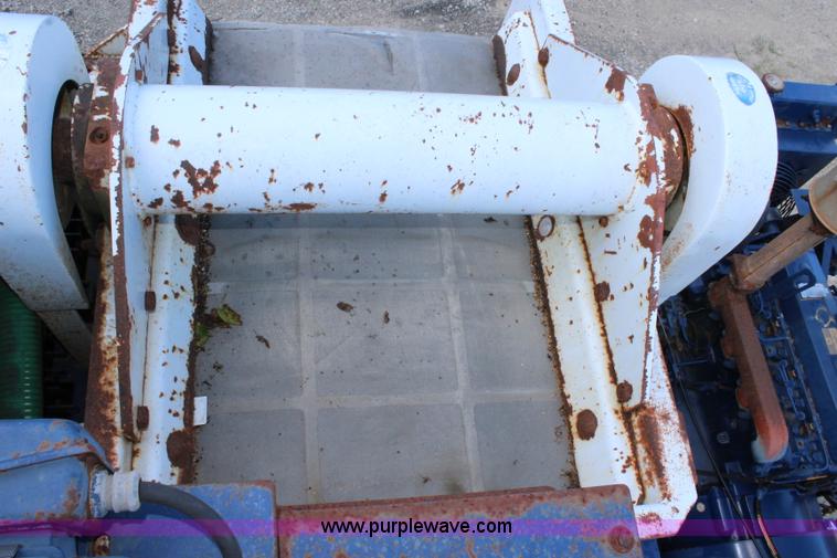 image for item J5931 2000 Triflow MFS1200 mud recovery system