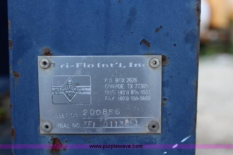 image for item J5931 2000 Triflow MFS1200 mud recovery system