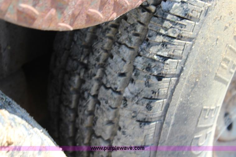 image for item J5931 2000 Triflow MFS1200 mud recovery system