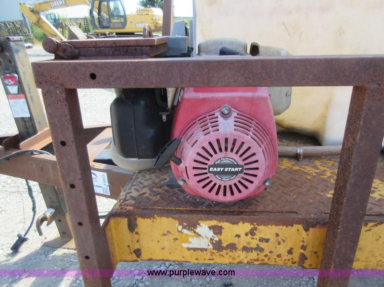 image for item J5933 1998 Vactron PDM500 vacuum trailer