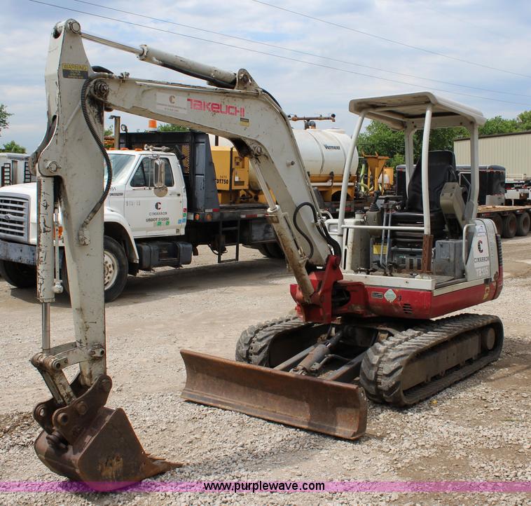 image for item J5934 2007 Takeuchi TB135 compact excavator