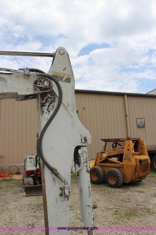 image for item J5934 2007 Takeuchi TB135 compact excavator
