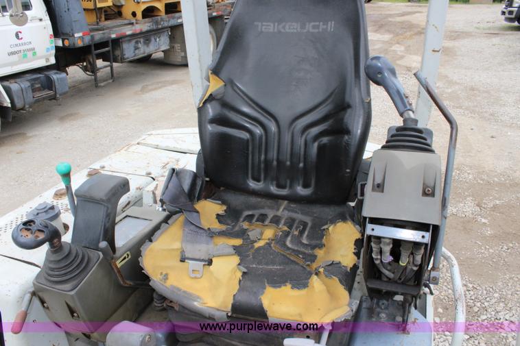 image for item J5935 2002 Takeuchi TB135 compact excavator