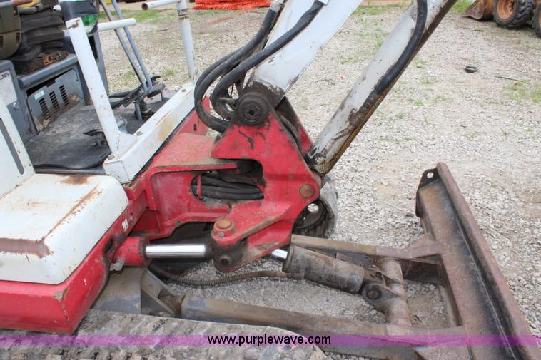 image for item J5935 2002 Takeuchi TB135 compact excavator