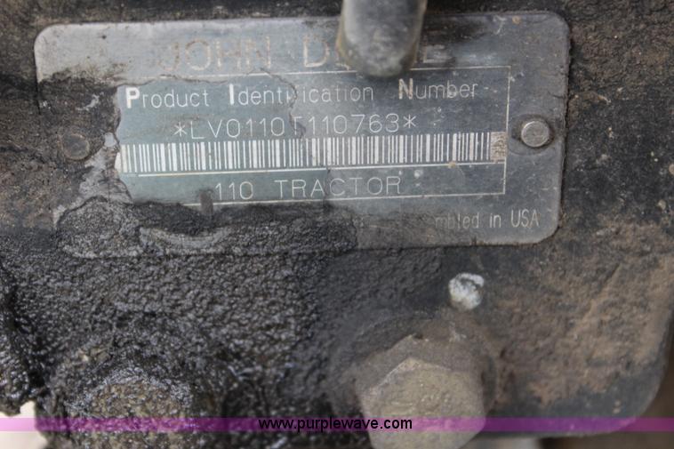 image for item J5936 2002 John Deere 110 backhoe