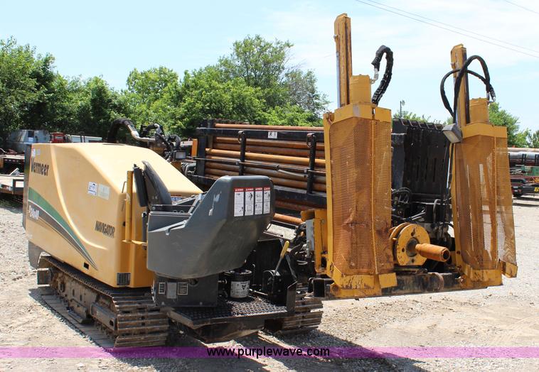 image for item J5938 2007 Vermeer D24X40 Series II directional drill