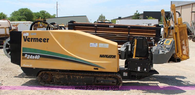 image for item J5938 2007 Vermeer D24X40 Series II directional drill