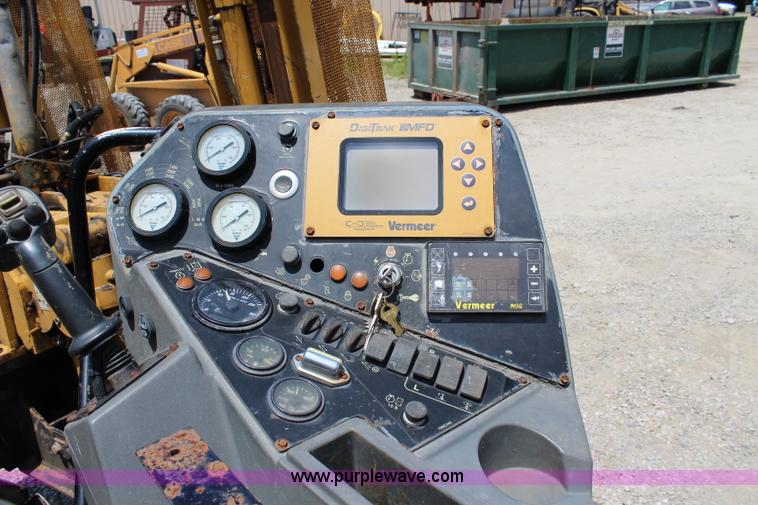 image for item J5938 2007 Vermeer D24X40 Series II directional drill