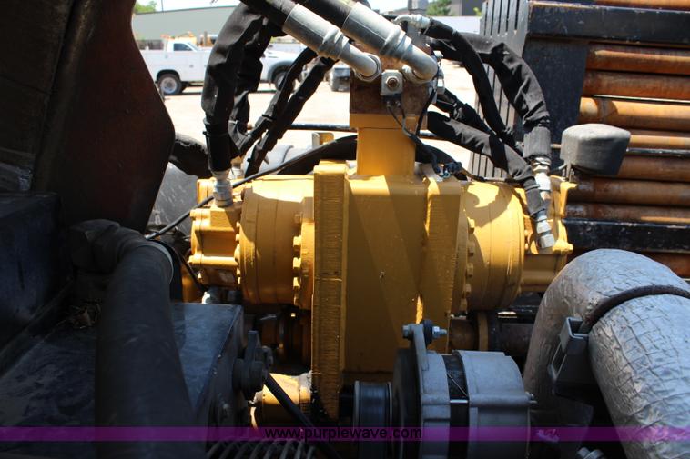 image for item J5938 2007 Vermeer D24X40 Series II directional drill