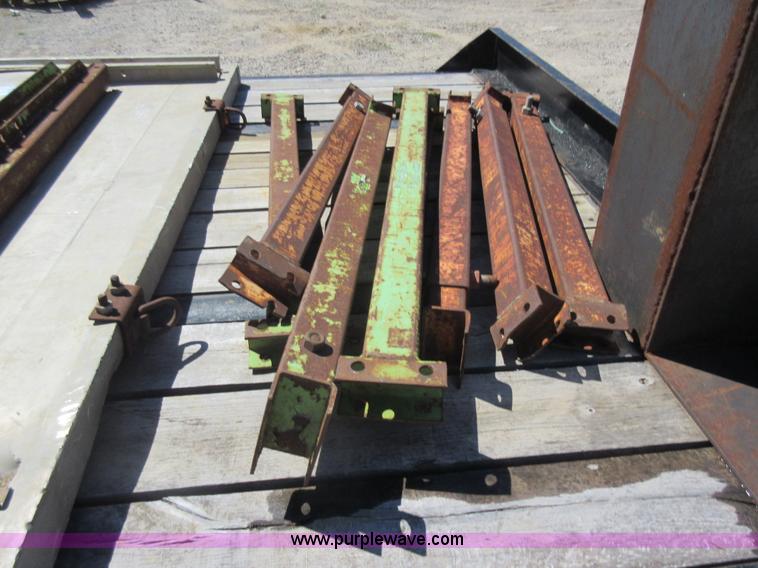 image for item J8640 (2) trench boxes