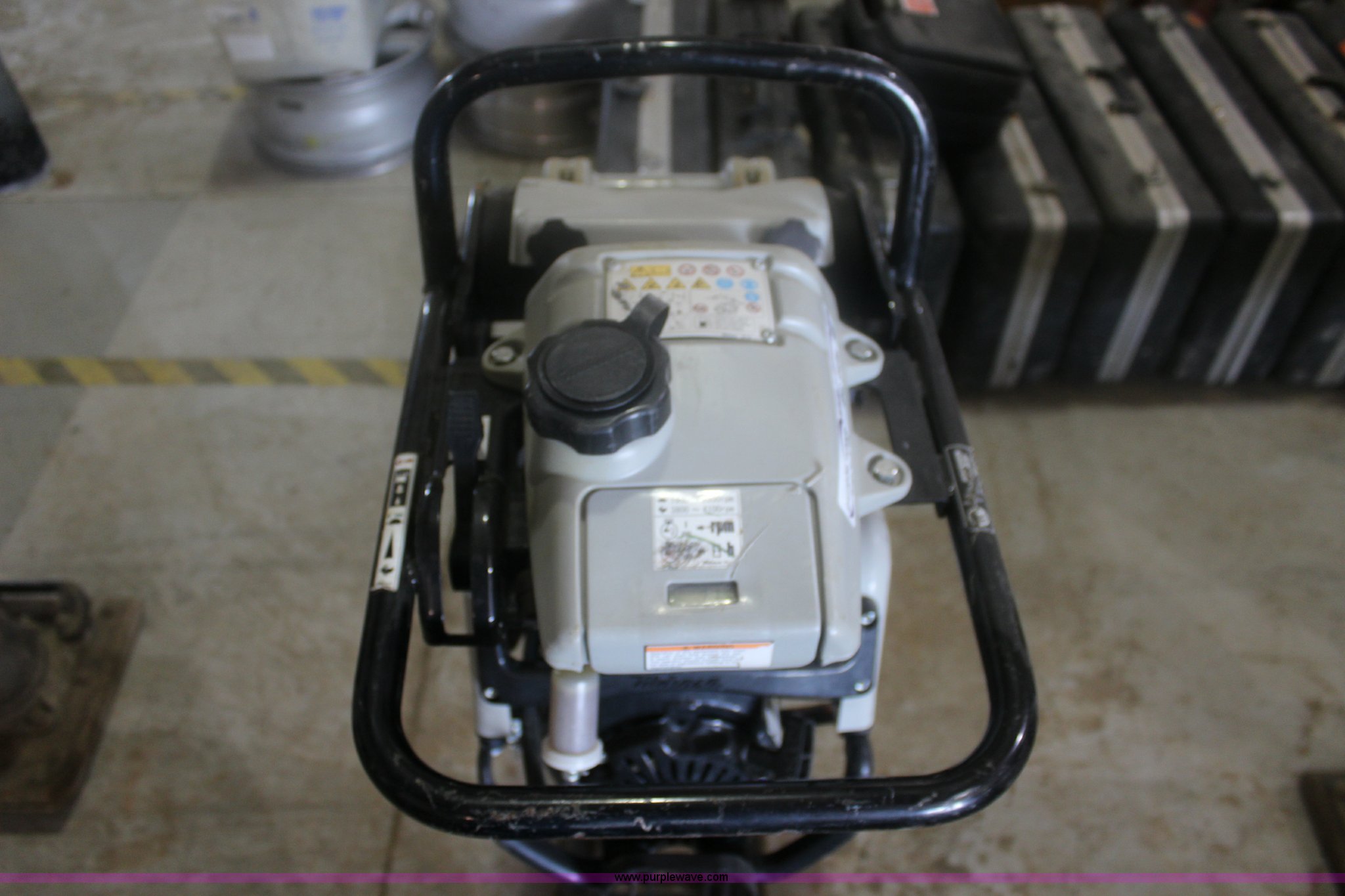 Multiquip Mikasa MTX60HD plate compactor in Olathe, KS Item BQ9496