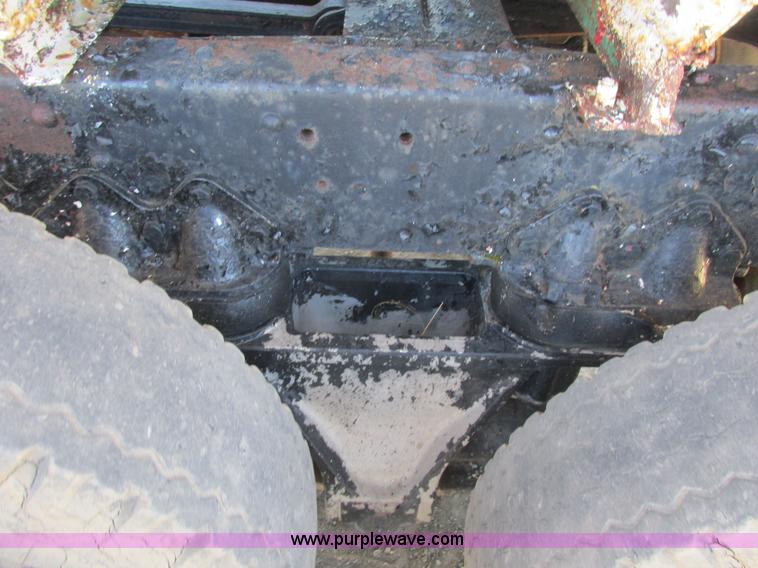 image for item A8833 1958 International 190 truck with live bottom bed
