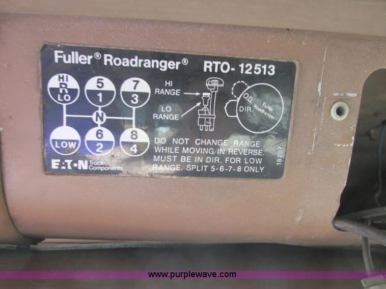 image for item A8837 1978 International Transtar II grain truck