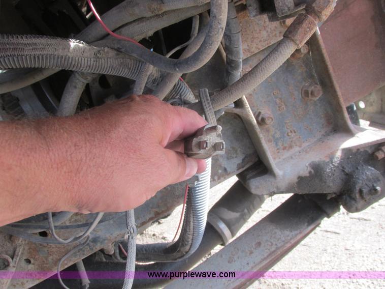 image for item A8837 1978 International Transtar II grain truck