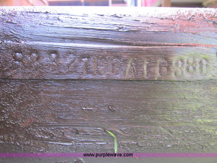 image for item A8837 1978 International Transtar II grain truck