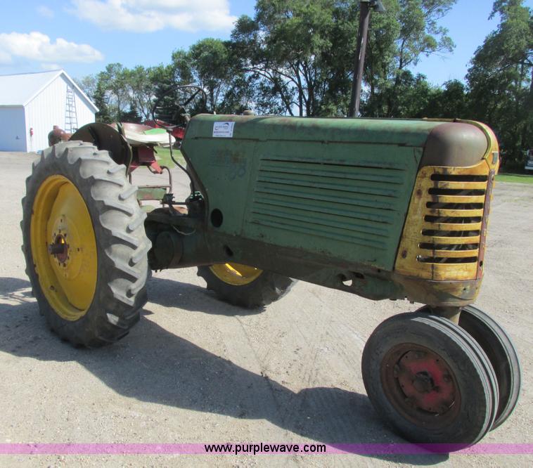 image for item A8843 1951 Oliver 88 row crop tractor