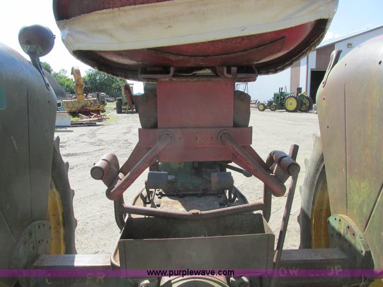 image for item A8843 1951 Oliver 88 row crop tractor