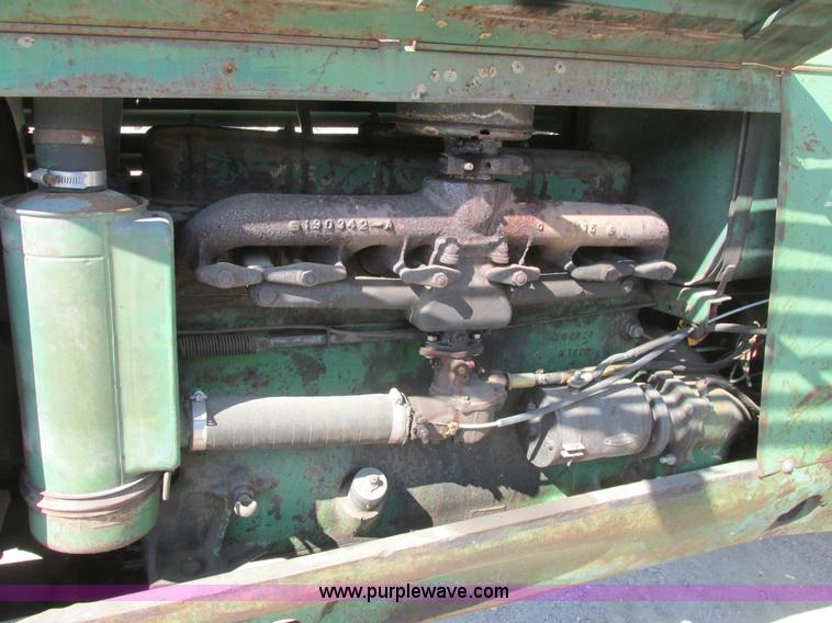 image for item A8843 1951 Oliver 88 row crop tractor