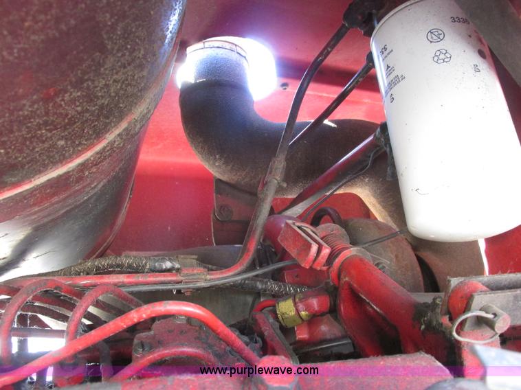 image for item A8847 1976 International 4568 4WD tractor