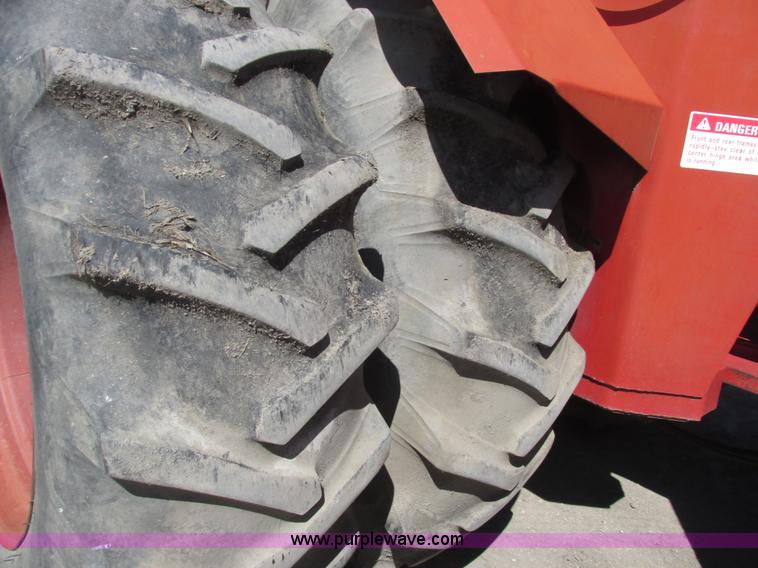 image for item A8847 1976 International 4568 4WD tractor