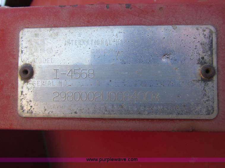 image for item A8847 1976 International 4568 4WD tractor