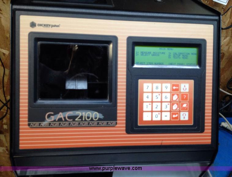 image for item D1655 Dickey-John GAC2100 Agri automatic grain moisture tester