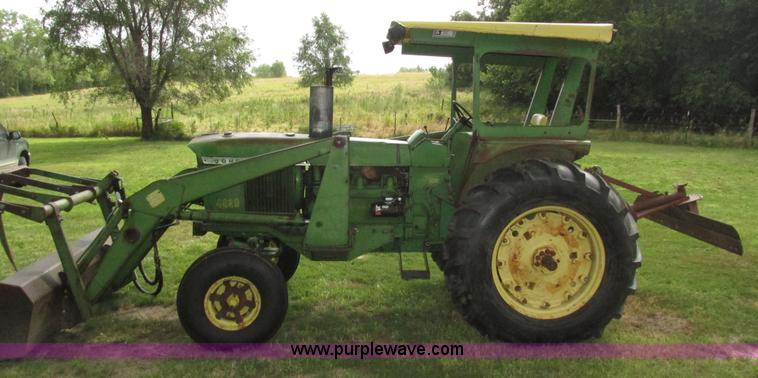 image for item H4510 1969 John Deere 4020 row crop tractor