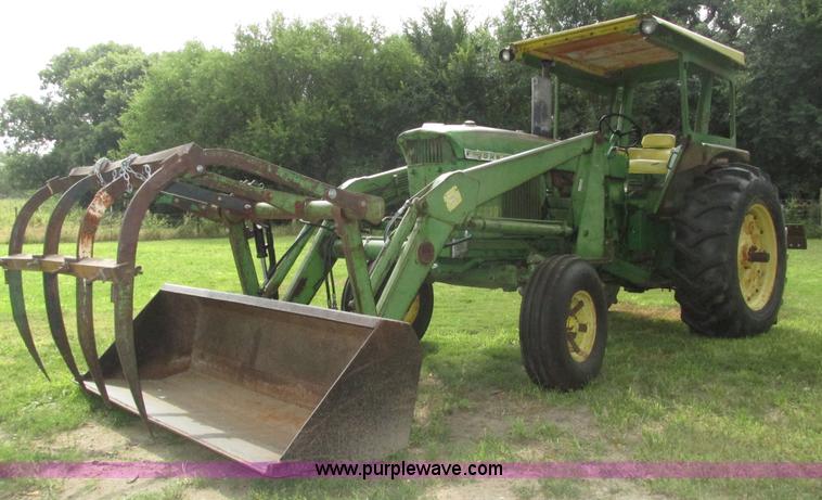image for item H4510 1969 John Deere 4020 row crop tractor