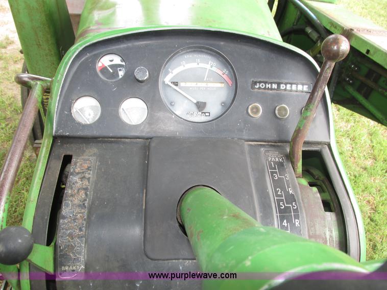 image for item H4510 1969 John Deere 4020 row crop tractor