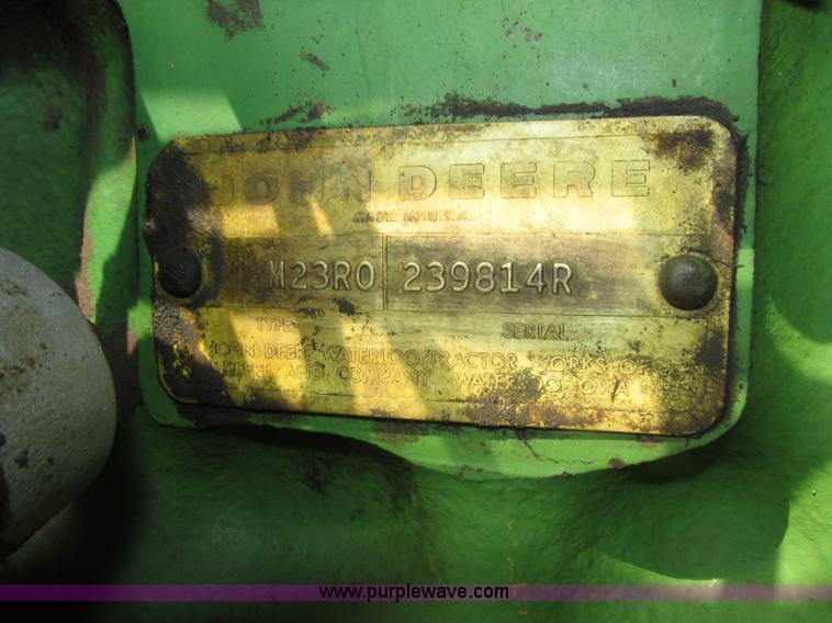 image for item H4510 1969 John Deere 4020 row crop tractor