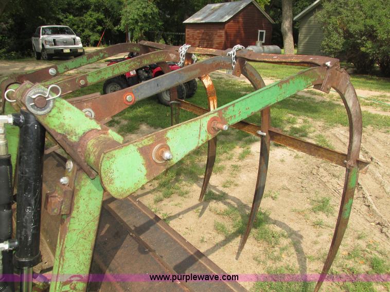 image for item H4510 1969 John Deere 4020 row crop tractor