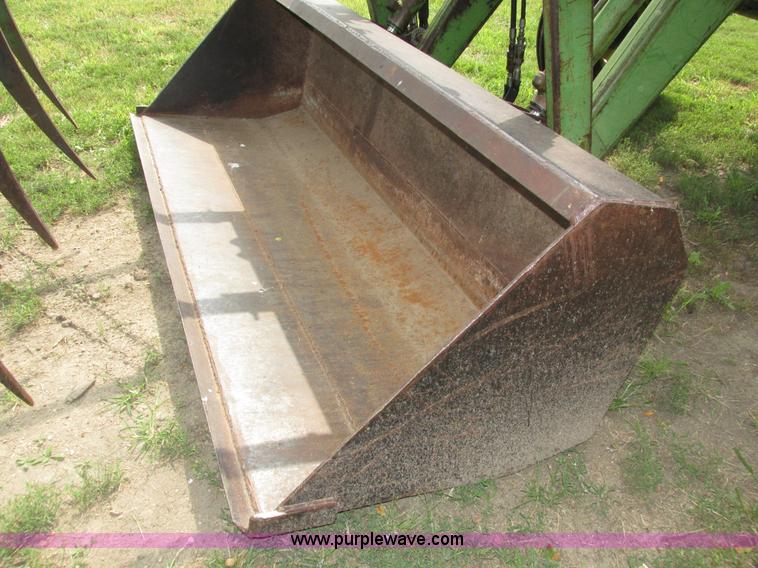 image for item H4510 1969 John Deere 4020 row crop tractor