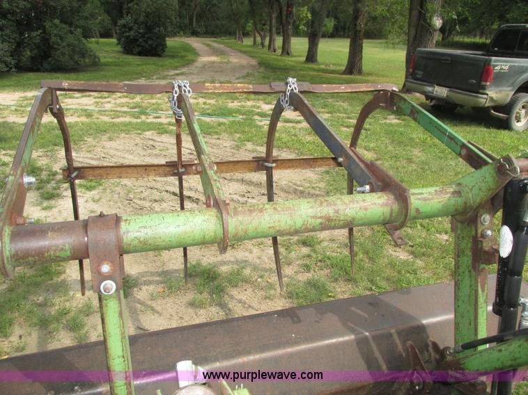 image for item H4510 1969 John Deere 4020 row crop tractor