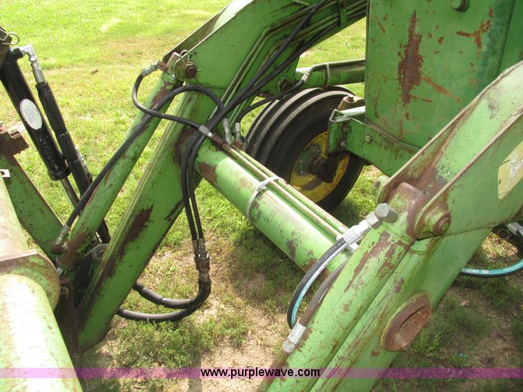image for item H4510 1969 John Deere 4020 row crop tractor